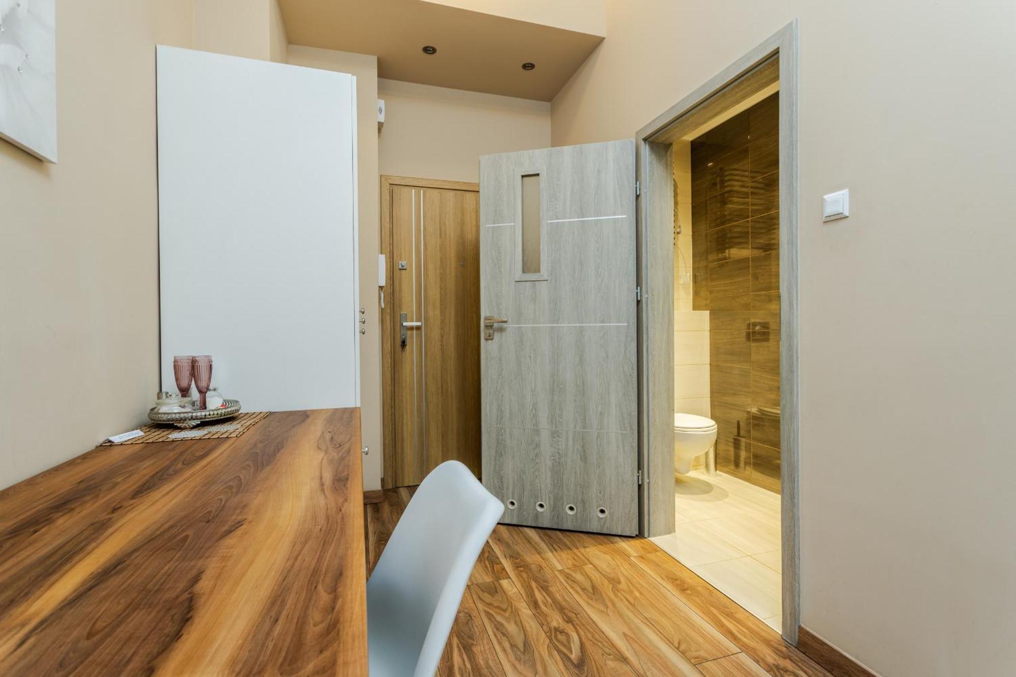 Functional And Comfortable Very Berry Studios In Poznan By Noclegi Renters Exterior photo