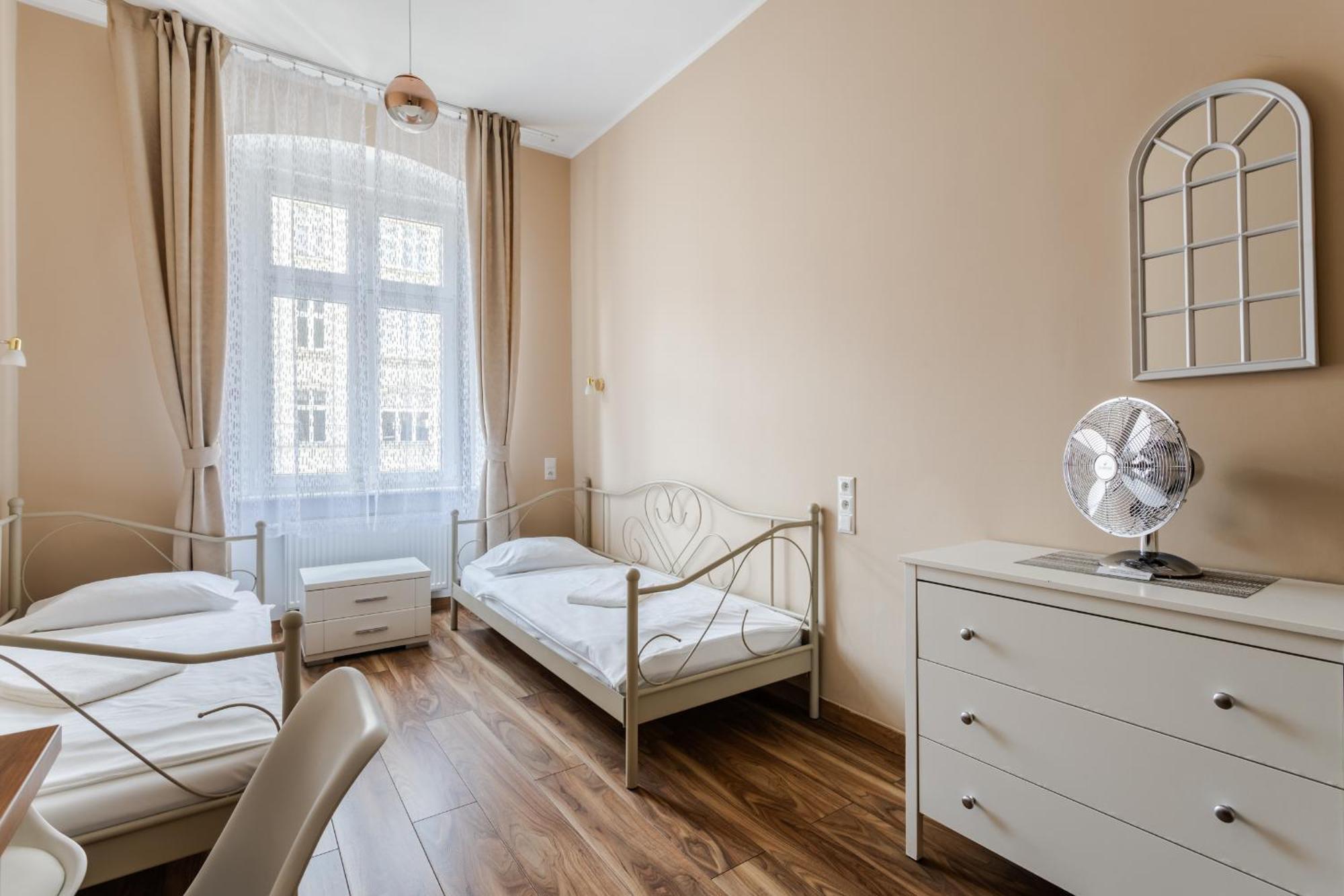 Functional And Comfortable Very Berry Studios In Poznan By Noclegi Renters Exterior photo