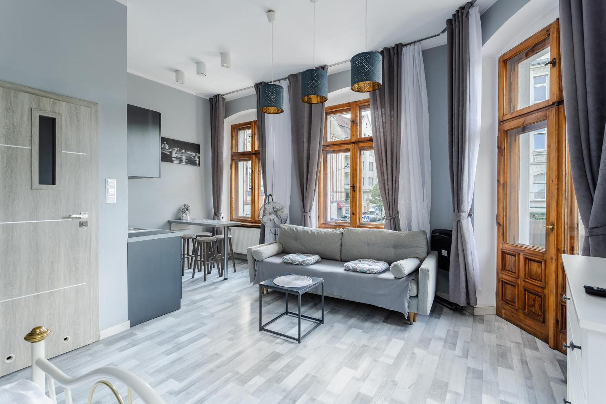 Functional And Comfortable Very Berry Studios In Poznan By Noclegi Renters Exterior photo